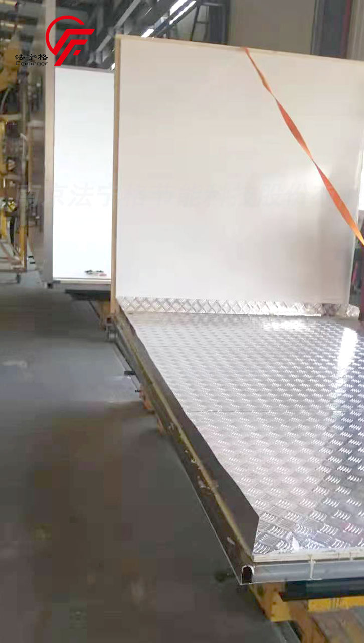 冷藏厢板隔热材料:挤塑聚苯乙烯泡沫板 冷藏厢板隔热材料:挤塑聚苯乙烯泡沫板